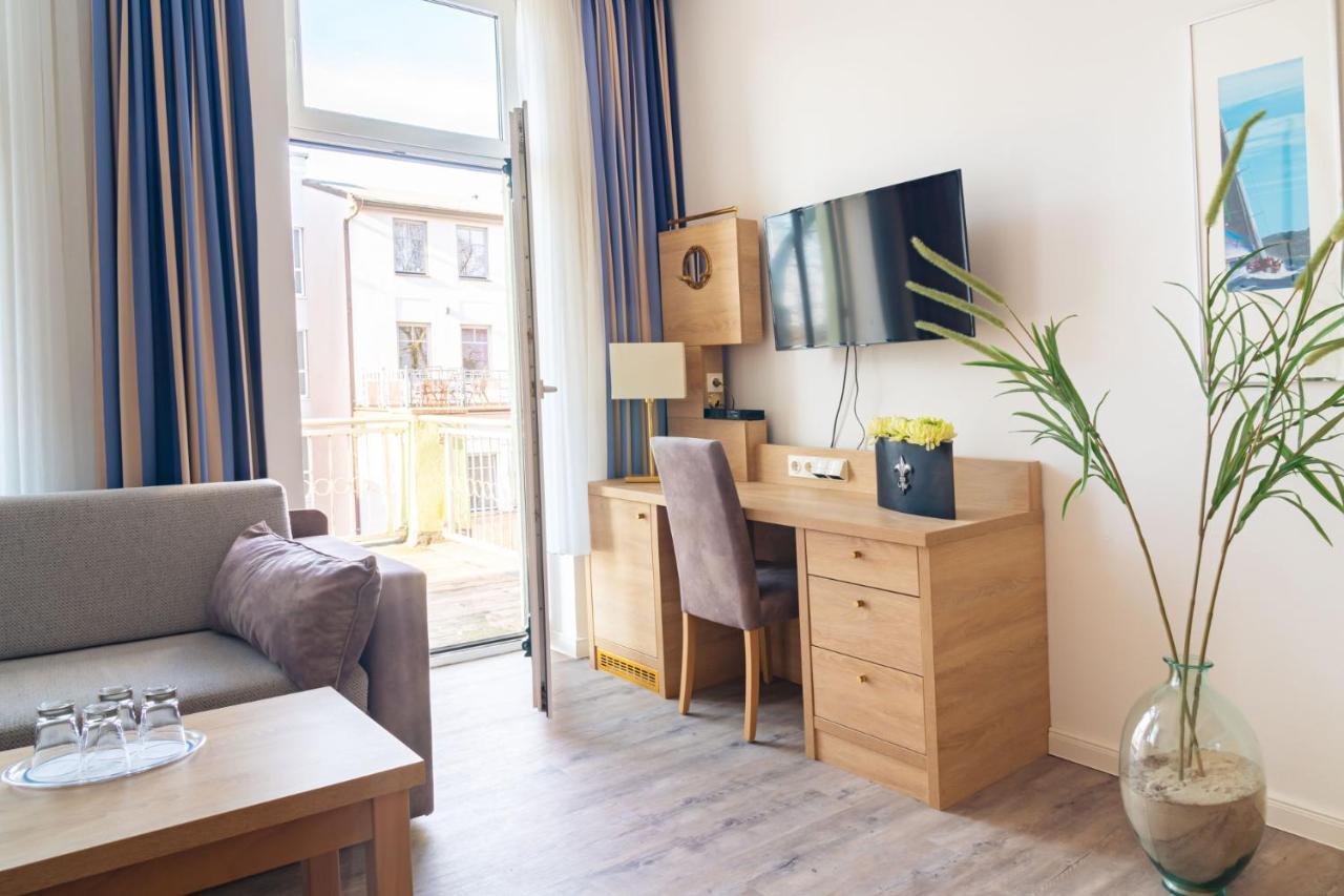Hanse Appartments II Warnemuende Mit Parkplatz Росток Екстериор снимка